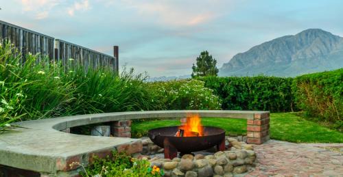 Wolseley House | Seven Oaks Vineyard Cottages