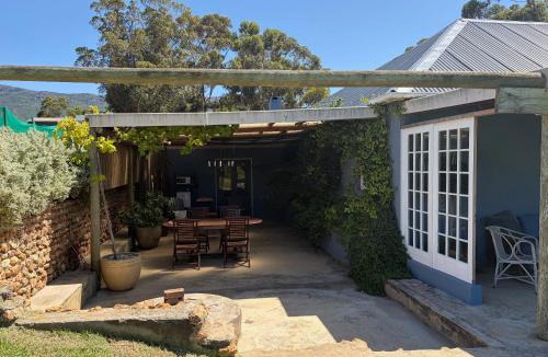 Caledon House | Shabach Farm