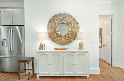 Mount Pleasant House | Shem Creek House- 5 Mins to Dtwn & Beach Hot Tub