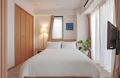 Chinatown Apartment | SHIKA HOME Yokohama Chinatown Kitchen Washer Premium Bedding Live Like a Local