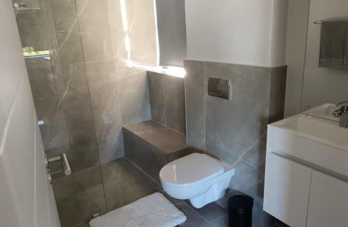 Redhill Apartment | Simons Town long beach Penthouse
