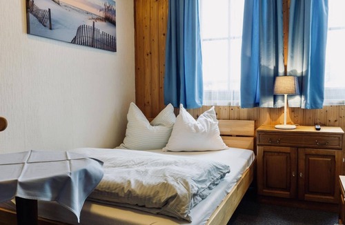 Muehlbach Am Hochkoenig House | Single room, shower, toilet (room 14) - Gasthof Scherer