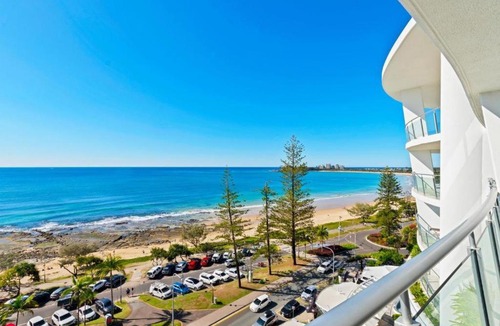 Mooloolaba Apartment | Sirocco Mooloolaba Oceanfront Luxury Sub-Penthouse 9th floor-Sleeps 6