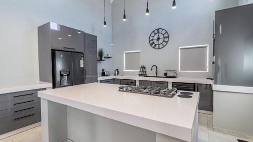 Paternoster House | Skobbejak
