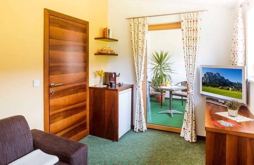 Sankt Lorenz Bed & Breakfast | Sonnensuite - Pension ANNA, Apartments & Comfort Rooms *