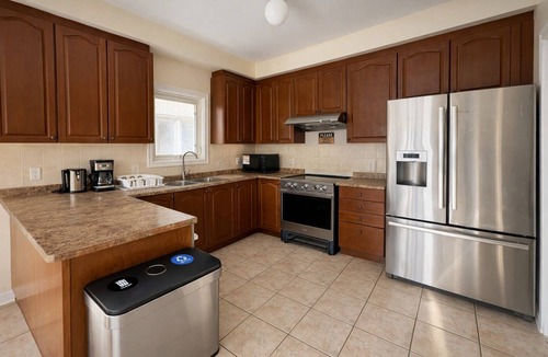 Brampton House | Spacious 2-Bed Suite w/Private Bath, TV & Walk-In Closet—Brampton Shared Home!