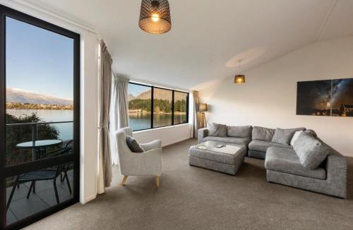 Queenstown Apartment | Spinnaker Bay Apartments