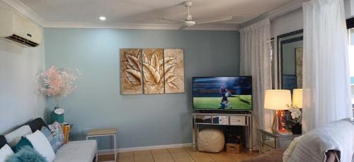 North Ward Apartment | Stay on the Strand, Townsville, one bedroom apartment on the third floor, free secured parking