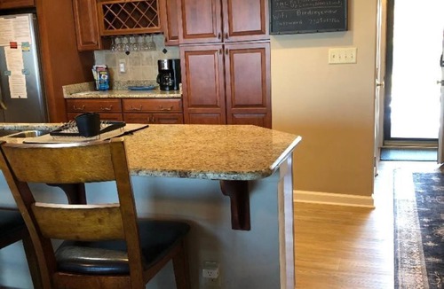 North Shore Condo | Still time for summer fun end of Aug at Birds Eye View in Bernard's Landing