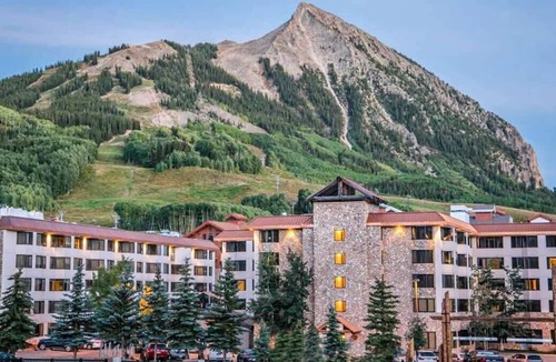 Mount Crested Butte Condo | Studio by Resort with Pool, Hot Tub, Biking Trails, Pets Okay