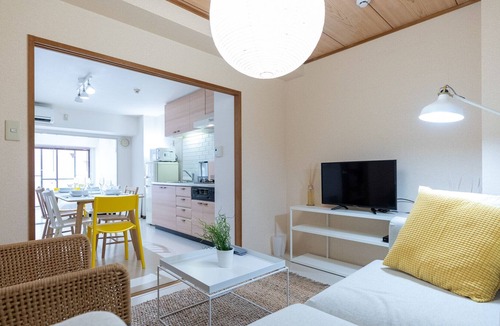 Kanagawa Apartment | Stunning room in central Yokohama for family