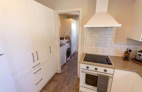 Twizel House | StylishSanctuary · Stylish Holiday Sanctuary - FREE WIFI