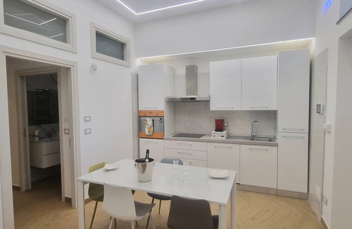 Sant'Antonio Abate Bed & Breakfast | Suite with private relaxation area, mood lighting, and music – near Pompeii.