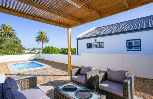 Shelley Point House | Sunlit Oasis Ocean and Golf Retreat