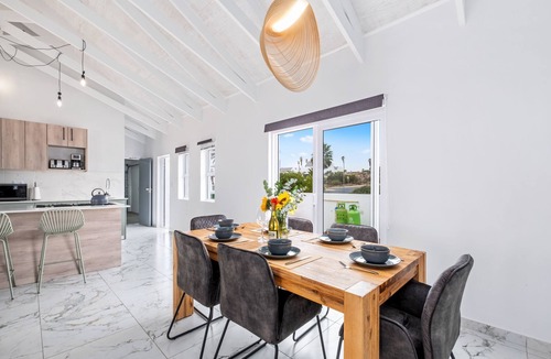 Shelley Point House | Sunlit Oasis Ocean and Golf Retreat