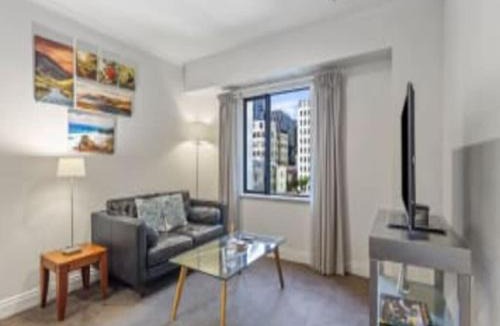 Auckland Central Business District Apartment | Superking Bed in Stylish Apartment I Zodiak Stays