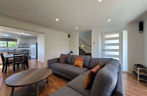 West Moonah House | Tasman Tranquility - close to City & Airport