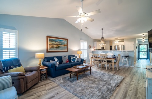 Pawleys Island Condo | TB 79D Pawelys' Pearl Condo in True Blue Beach Decor Family Friendly 79D
