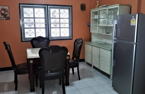 Nanai Road Villa | Thai villa in Patong Beach Center