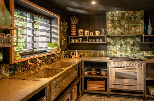 Bangalow House | The Bangalow Barn In The Byron Hinterland