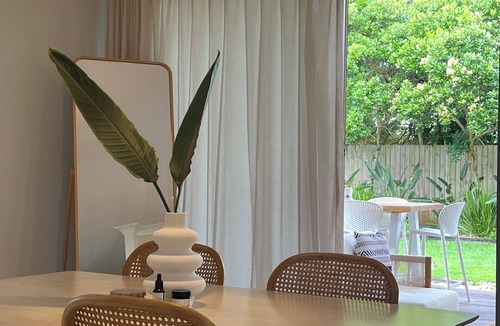 Bogangar House | The Caba Bungalow - private pool and short walk to the beach!