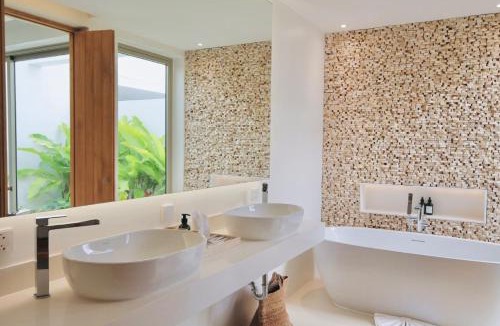 Thep Kasattri Villa | The Coco Villa by Escape Villas - NEW tropical 2BR Pool Villa