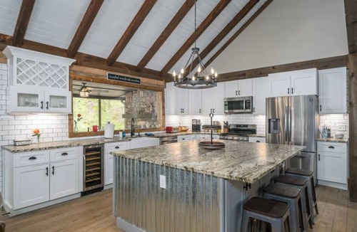 Ellijay Cabin | The Grande Lodge- Riverfront, Fiber, HotTub, Fish, DogOK, Game Room, Movie Room