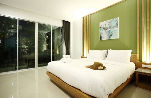 Talat Yai Hotel | The Malika