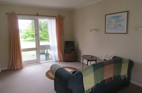 Whakamarama Cottage | The Pickled Walnut self contained cottage