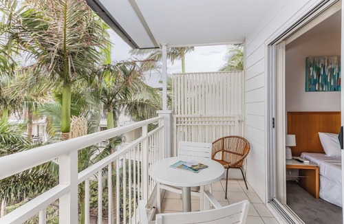 Kingscliff Apartment | The Pool Resort Kingscliff - 1 BR Small Pool View (7304) - Holiday Management Co.