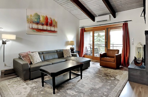 Snowmass Village Condo | 🌲Timberline B3C Deluxe 1-Bedroom + Loft ~Hot Tub~Pool~WiFi~Ski-in/out~Local Shuttle🌲