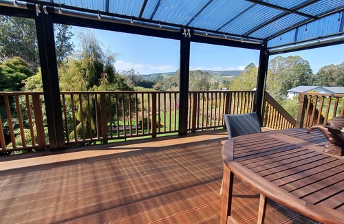 Tikitere House | Tranquil in Rotorua Lifestyle home I rent out the bedrooms only, not whole house