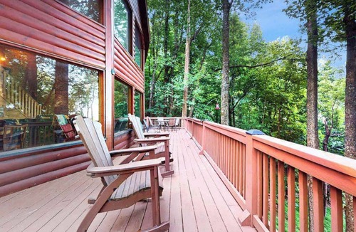 Walnut Mountain Cabin | Tranquility Ridge Stays