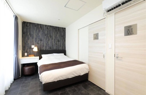 Higashiueno House | Triple room 1 double1 set of futons private bathroom and shared kitchen / Taito-ku Tokyo