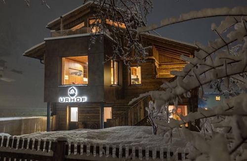 Liesing House | Urhof Chalet by Interhome