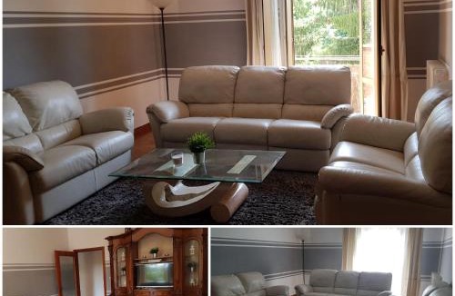 San Giovanni d'Asso Apartment | VAL D'ORCIA DELUXE 1 ELEGANTE CASA immersa nel verde con WiFi, giardino e parcheggio