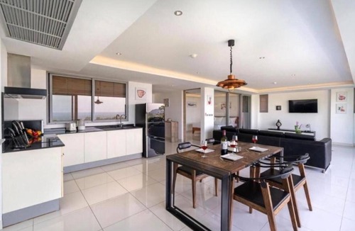 Karon Apartment | View Phuket Private Pool