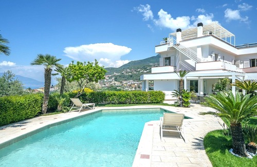 Vico Equense Villa | Villa Antonietta - Holiday home with pool in Costiera Amalfitana