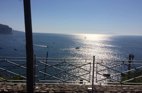 Vico Equense Villa | Villa Bikini, a paradise on the rock steep above the sea with swimming pool.