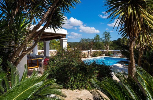 Sant Rafael de Sa Creu Villa | VILLA CAN FITA- Charming private villa with pool, free fast WIFI and air conditioning. Close to the city of Ibiza.