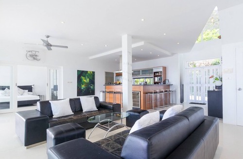 Kata Villa | Villa Ginborn 5-bdr Pool Villa With Stunning Seaview 5 min drive to Kata Beach