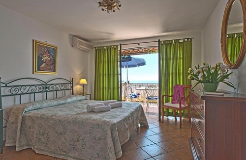 Arienzo Apartment | Villa La Roccia - Arienzo
