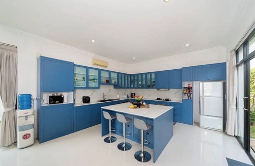 Choeng Thale Villa | Villa Lotus Heaven -Private 4BR Pool Villa. Phuket, Laguna area