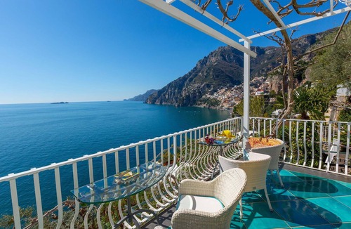 Arienzo Villa | Villa Magnolia with hot tub - My Rental homes