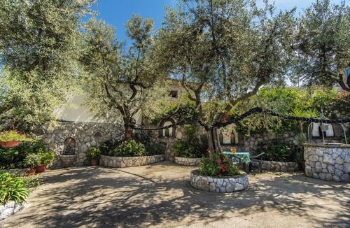 Schiazzano Villa | Villa Mattia in the Land of Sirens