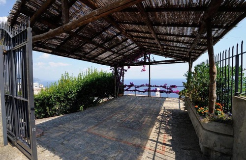 Conca dei Marini Villa | Villa Miramare, piscina e parcheggio a Conca dei Marini