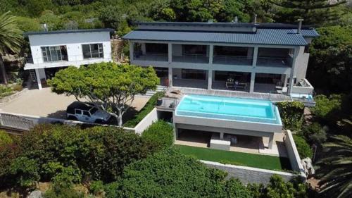Cape Peninsula Villa | Villa PheZulu