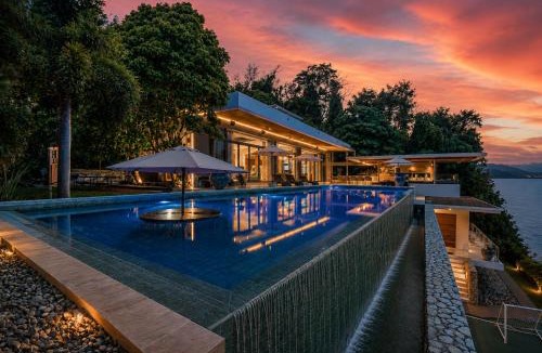 Wichit Villa | Villa Skyfall Thailand Phuket