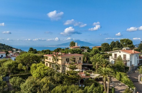 Sant'Agata sui Due Golfi Villa | Villa Solatia Sea View Swimming Pool Garden Parking in the Center of the Country