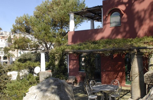 Marina Piccola Villa | Villa storica 1920 Con giardino di limoni e palme con vista sul mare
